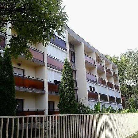 Gyoengyvirag Ueduelo - Mario Apartman هاركاني الغرفة الصورة