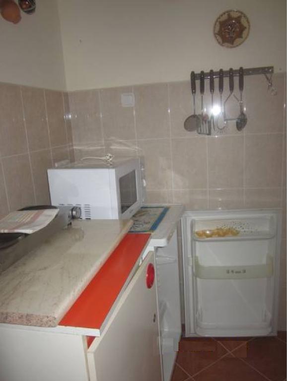 Gyoengyvirag Ueduelo - Mario Apartman هاركاني الغرفة الصورة