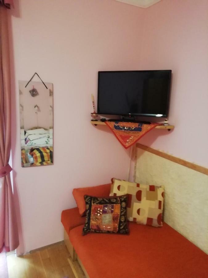 Gyoengyvirag Ueduelo - Mario Apartman هاركاني المظهر الخارجي الصورة